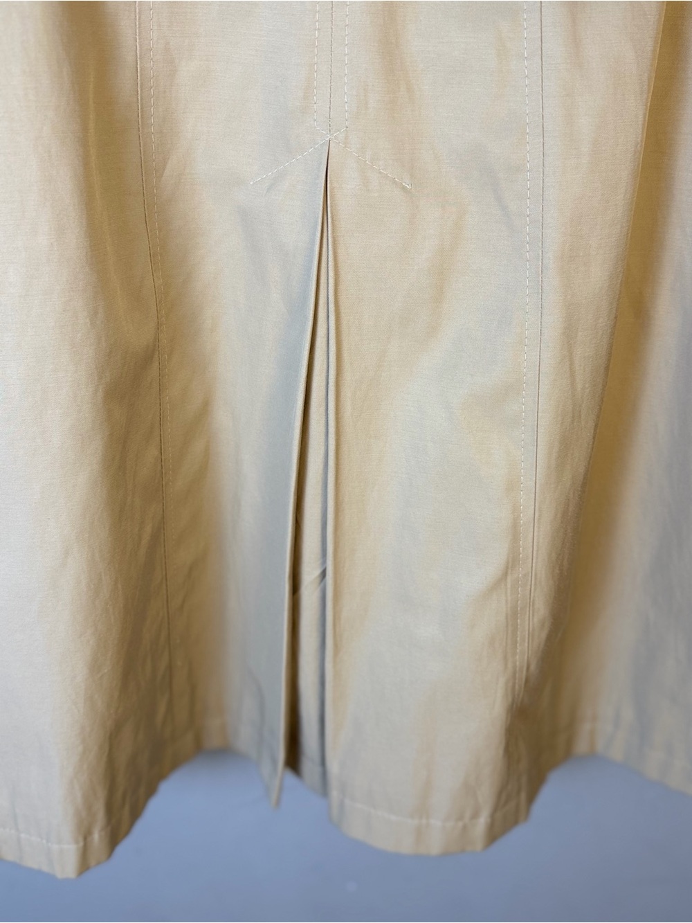 DKNY Kahki Double-Breasted Trench Coat size Medium - Picture 10 of 15